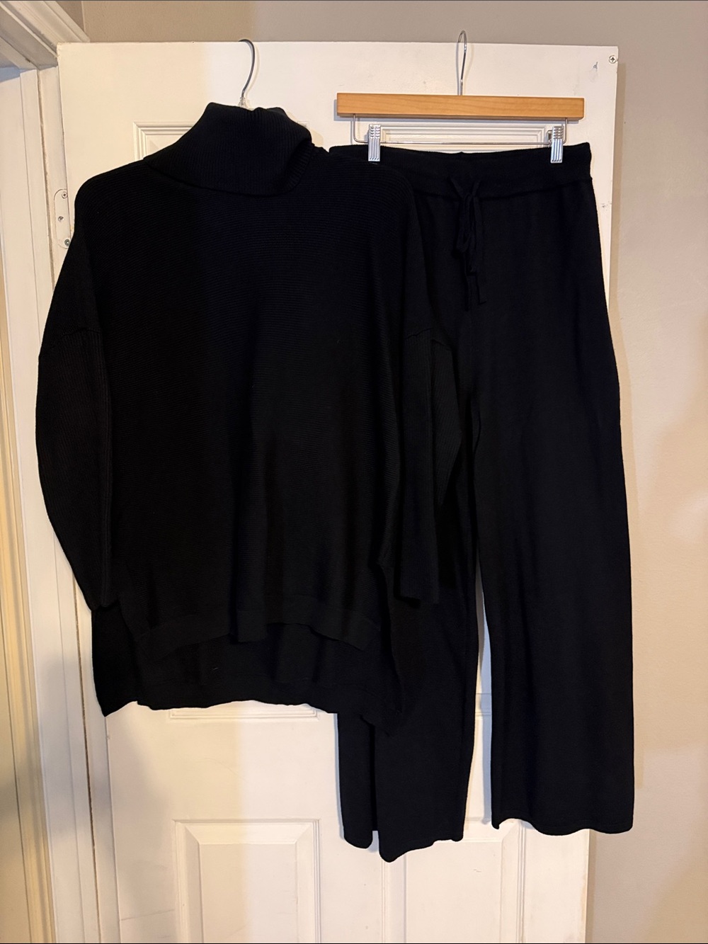 Black Knit Turtleneck Sweater & Drawstring Pants Set